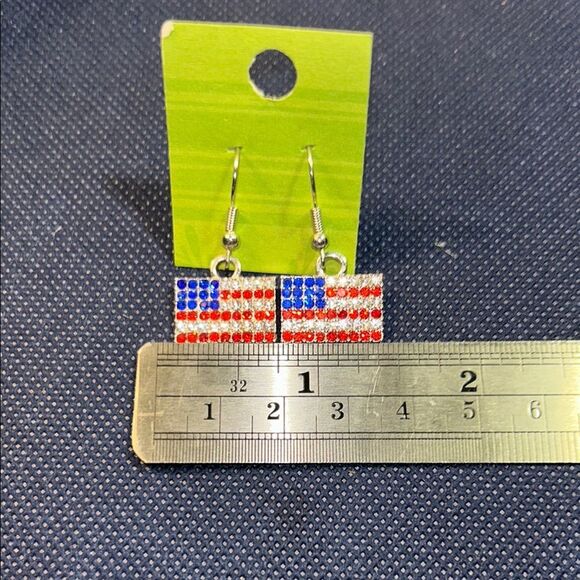 American Flag Dangle Earrings - Picture 1 of 3